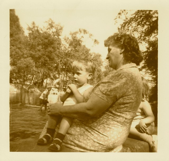 Grandma and Little Rich